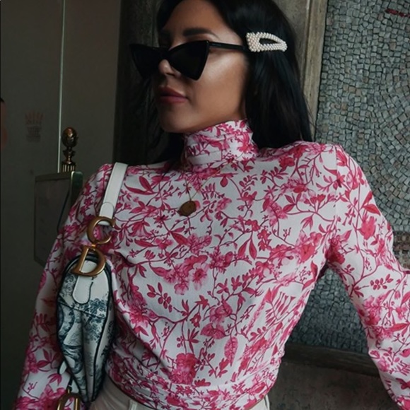 Lorna Luxe chinoiserie Peekaboo back top  top beautiful top size NWT UK 18 - Picture 3 of 16